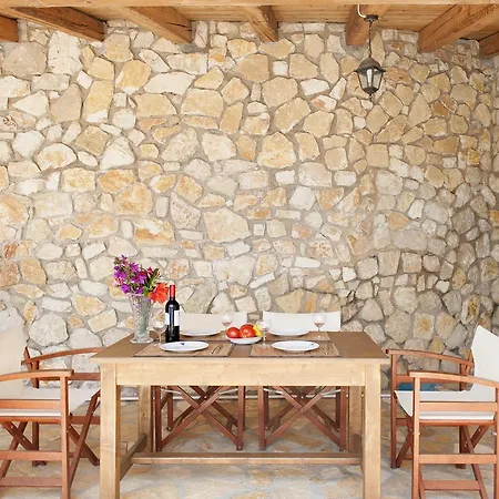 Вилла Marianthi *