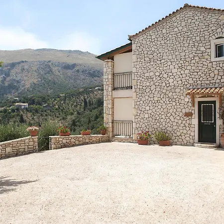 Villa Marianthi *