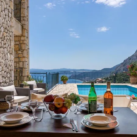 Marianthi Nisaki (Corfu)