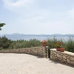 Marianthi * Nisaki (Corfu)